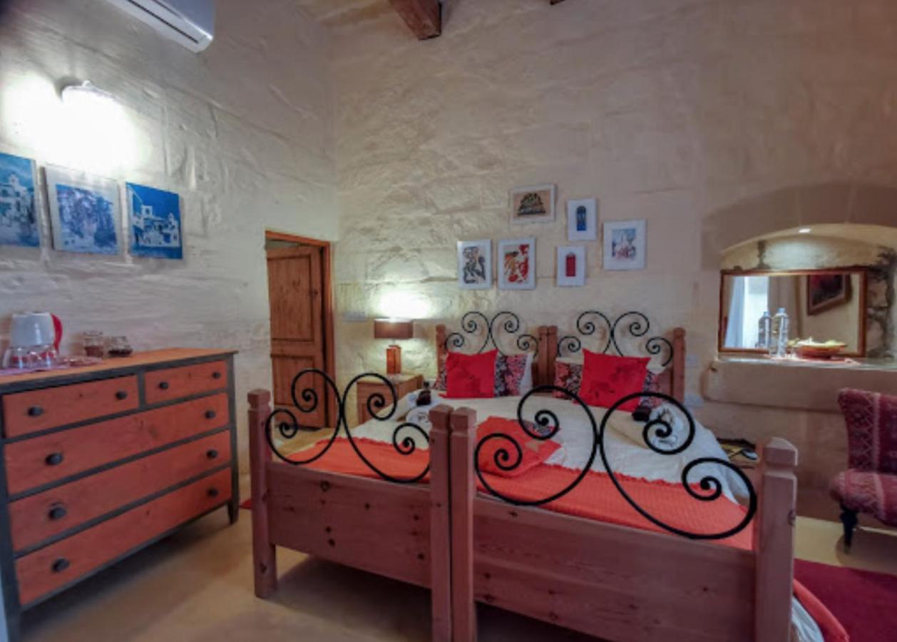 Peaceful Farmhouse Stay With Cozy Yard Għarb Zewnętrze zdjęcie