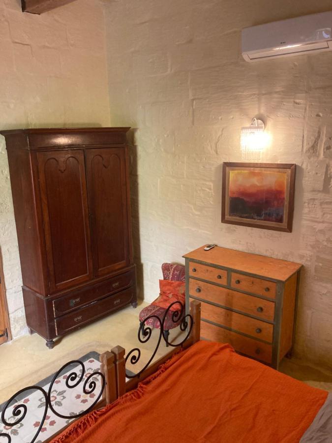 Peaceful Farmhouse Stay With Cozy Yard Għarb Zewnętrze zdjęcie